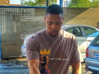 Stakev – Amapiano Mix (Laschem’s Carwash) 1 Stakev – Amapiano Mix (Laschem’s Carwash)